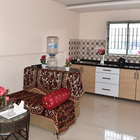 New Bell Inn Bangalore Bagian luar foto