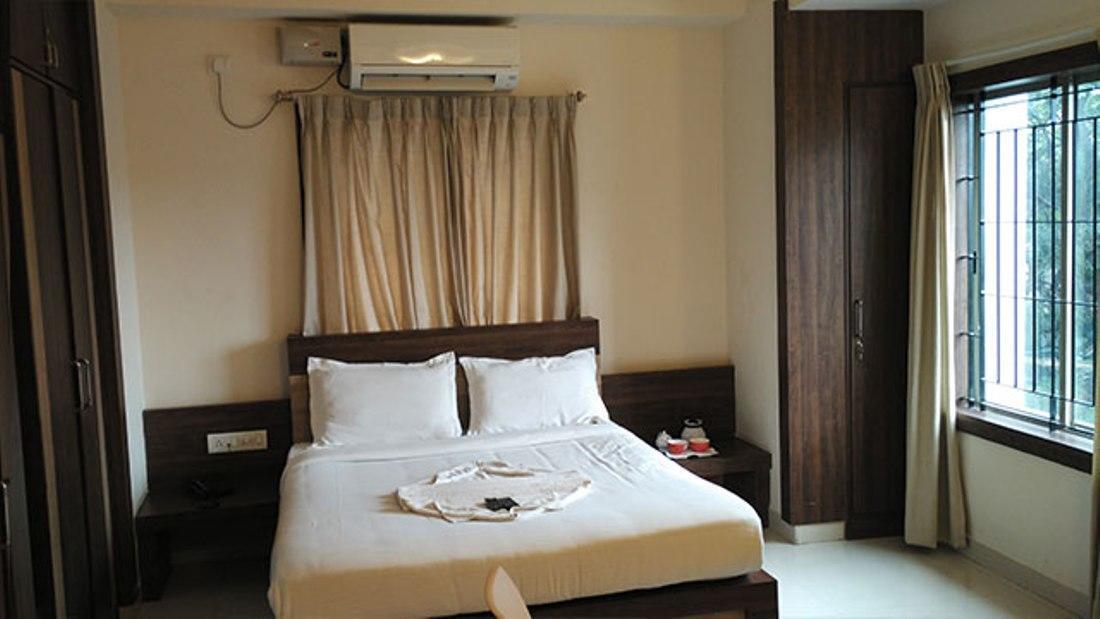 New Bell Inn Bangalore Bagian luar foto