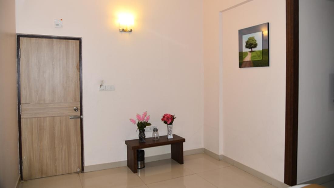 New Bell Inn Bangalore Bagian luar foto