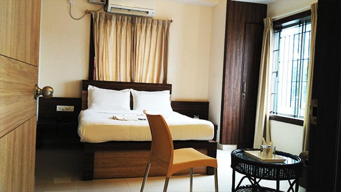 New Bell Inn Bangalore Bagian luar foto