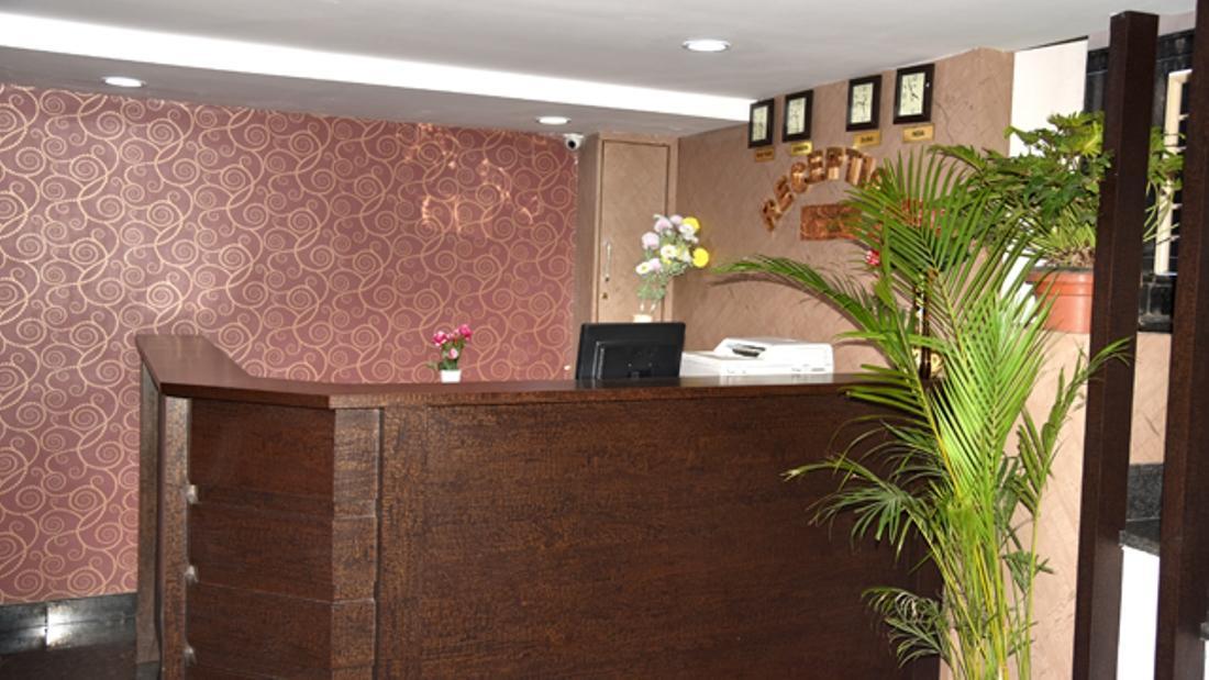 New Bell Inn Bangalore Bagian luar foto